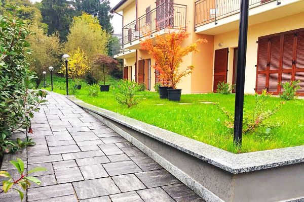 Rossovino Hotel (Como)